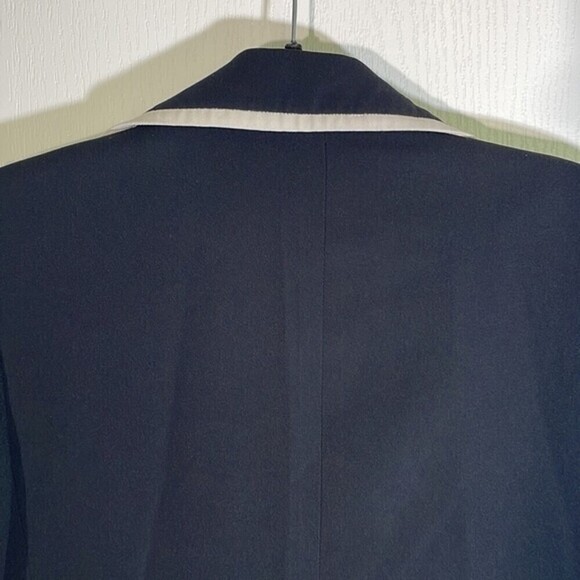 Talbots Classic Button-Up Blazer Petites Woman’s Size 4 Long Sleeve - Picture 12 of 12